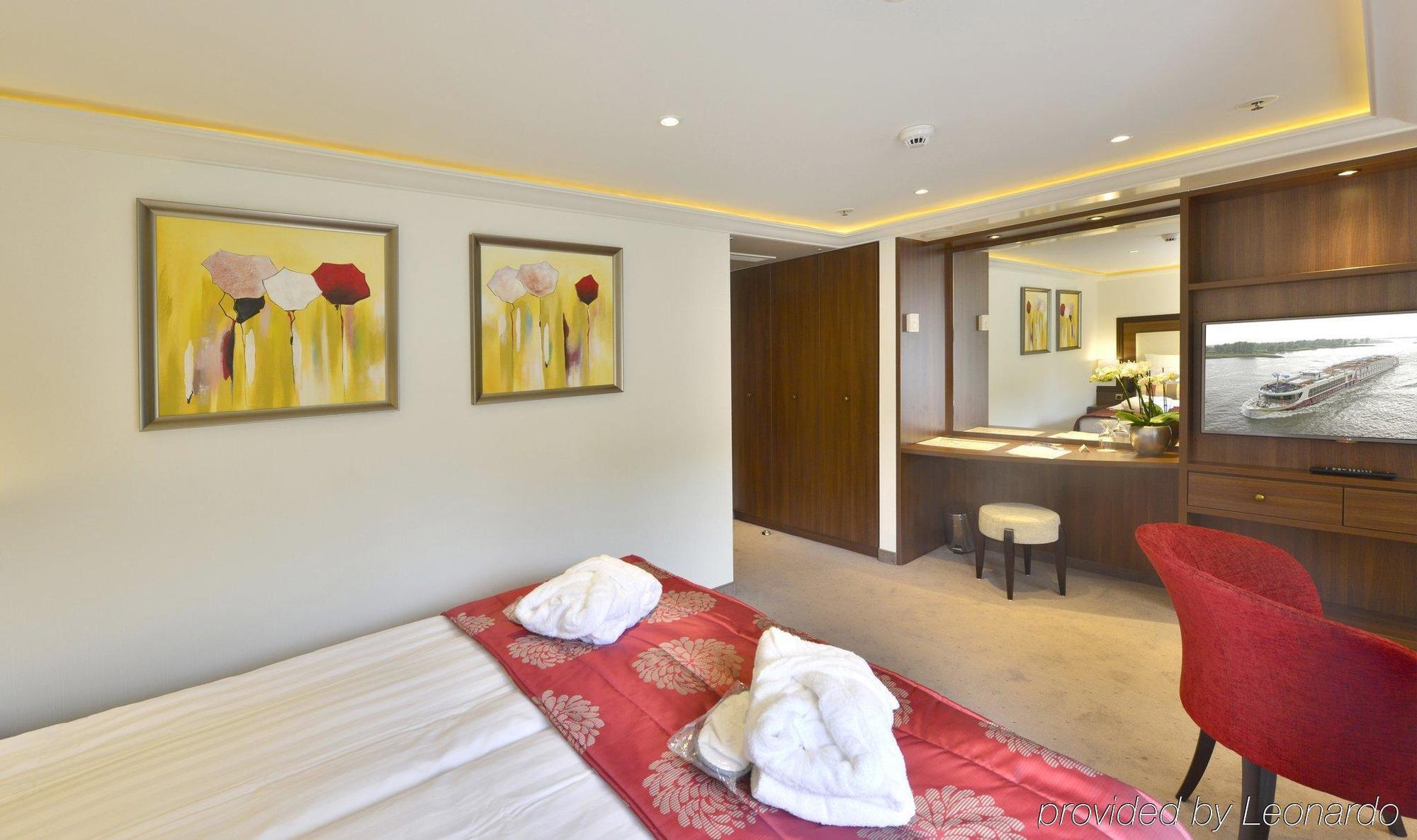 Faircruise Business Hotelship Cologne Exterior photo